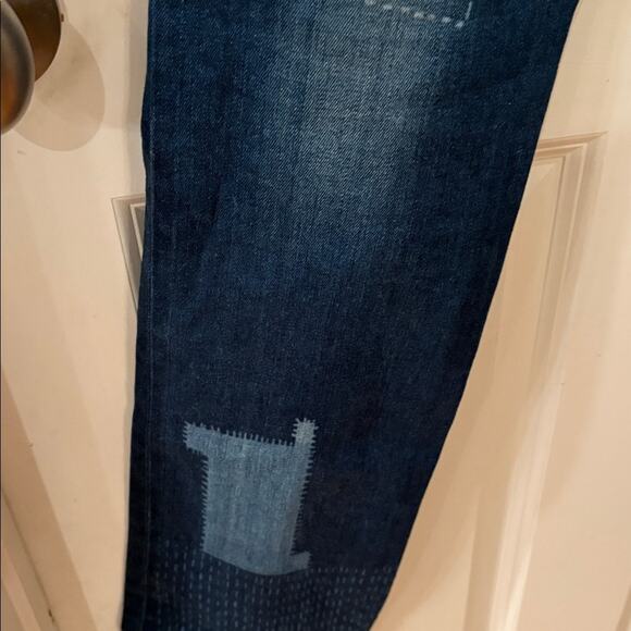 NWOT True Religion Cora Straight Leg Patched Jeans Size 29 - Picture 10 of 15